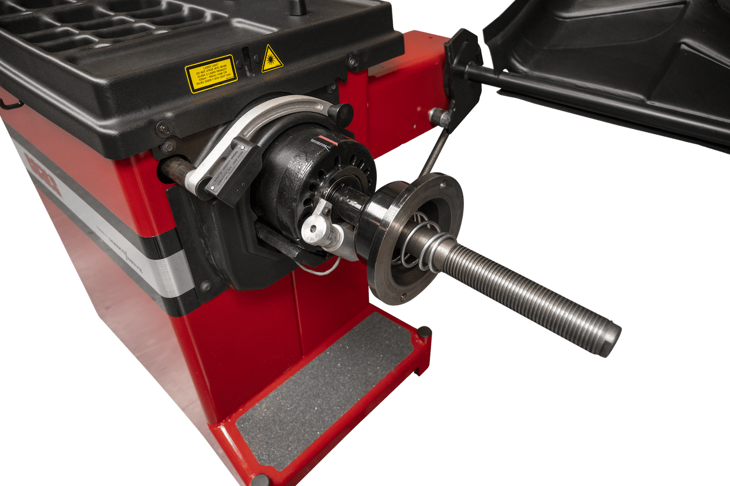 Coats 1500 Wheel Balancer direct drive spindle and chuck assembly close-up