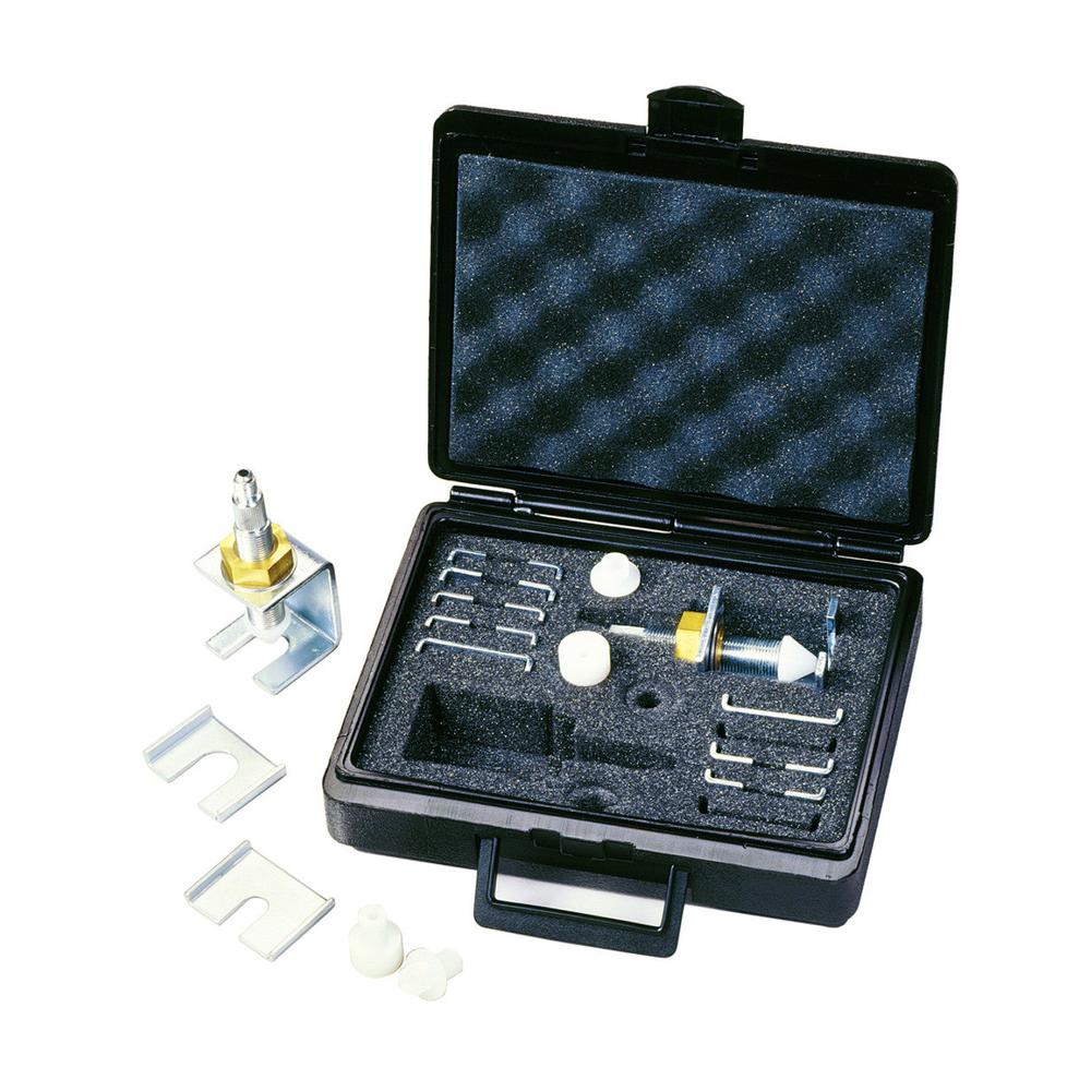 Robinair 17607 Universal A/C Flushing Adapter Kit