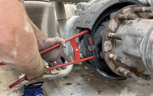 Lisle 39970 Truck Brake Spring Tool, Eaton - MPR Tools & Equipment