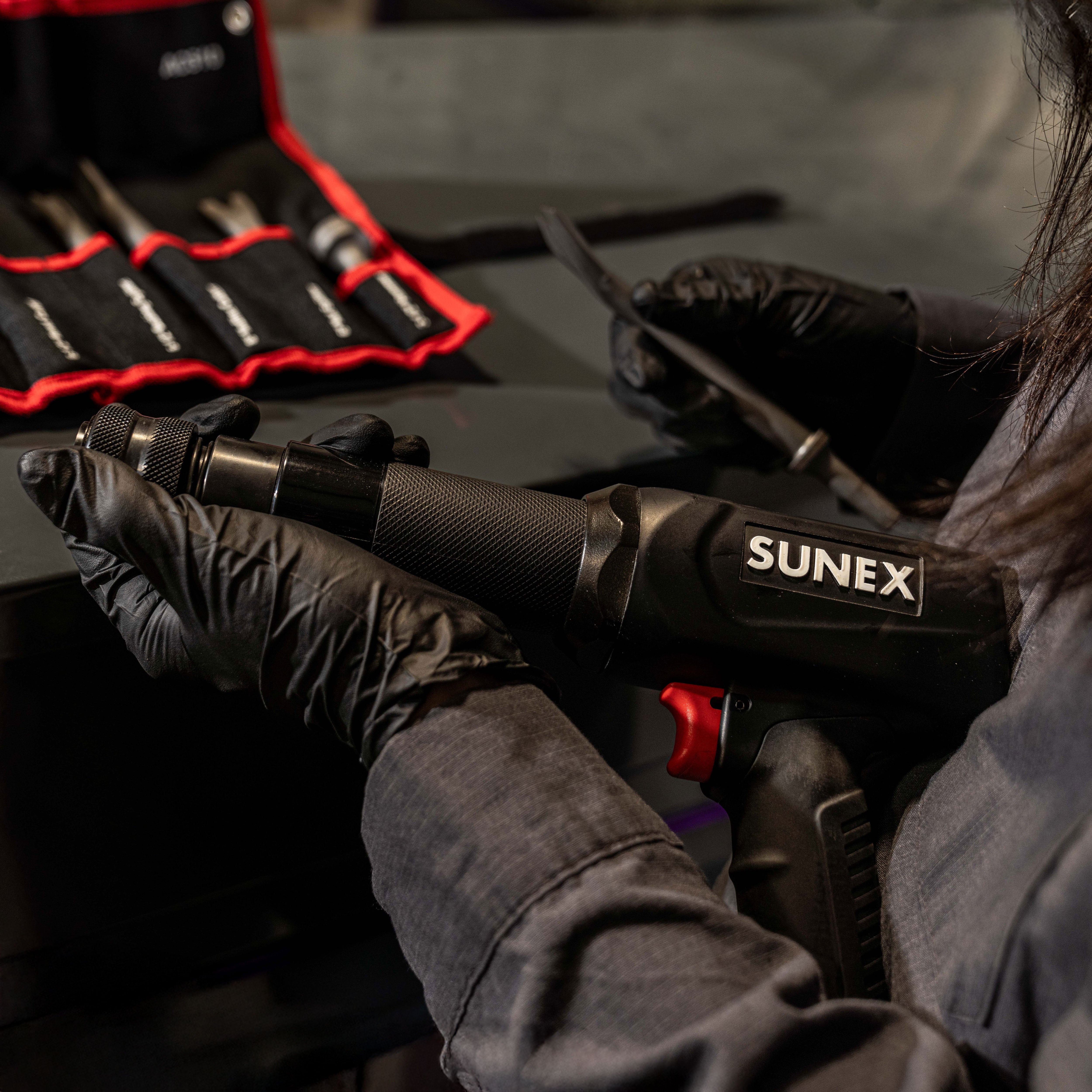 Sunex SX2302 Air Hammer handle and trigger detail