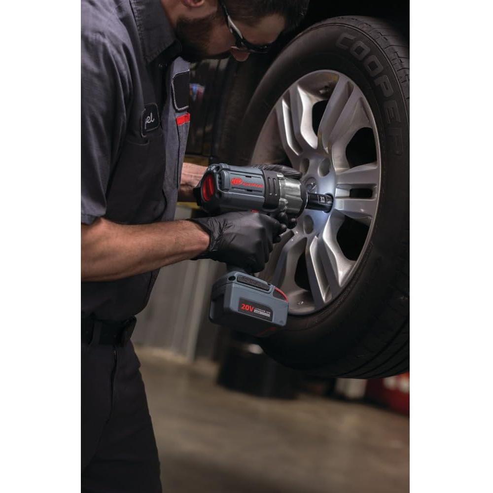 Ingersoll Rand W7152-K22 20V High Torque 1/2 Inch Drive Cordless Impact Wrench, 2 Battery Kit