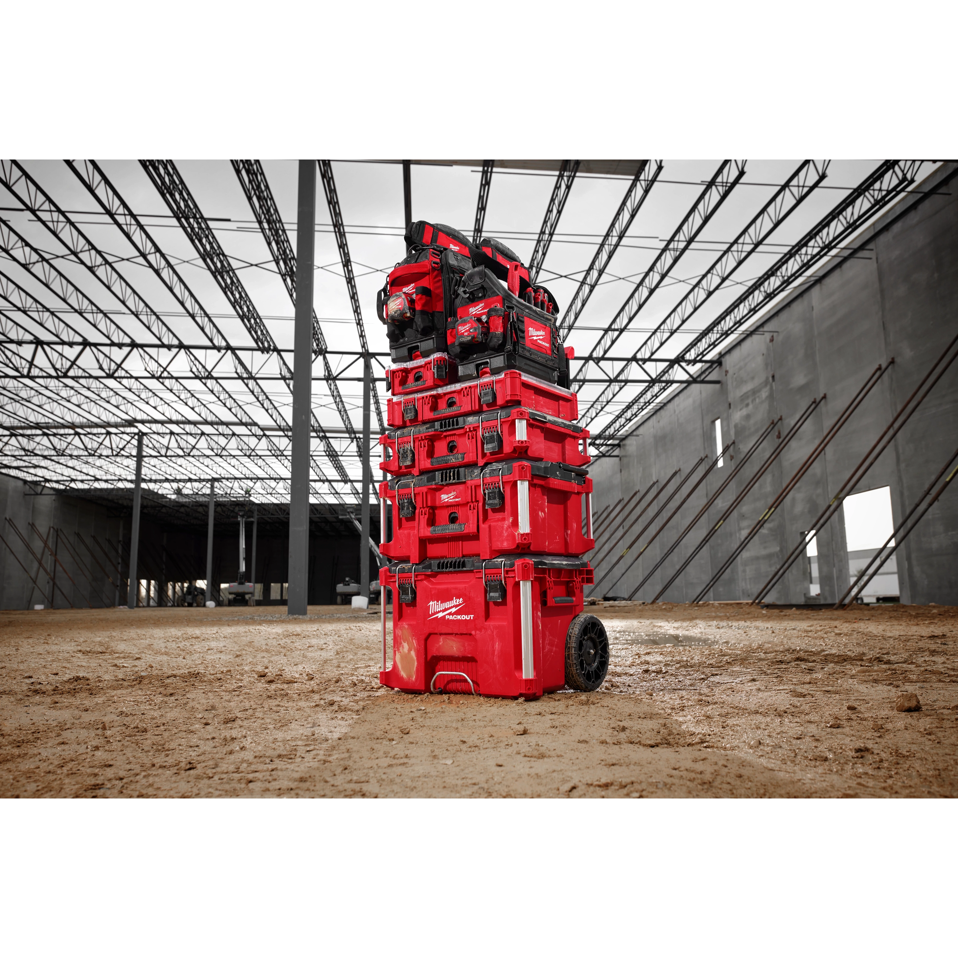 Milwaukee Tool 48-22-8427 PACKOUT Rolling Tool Box