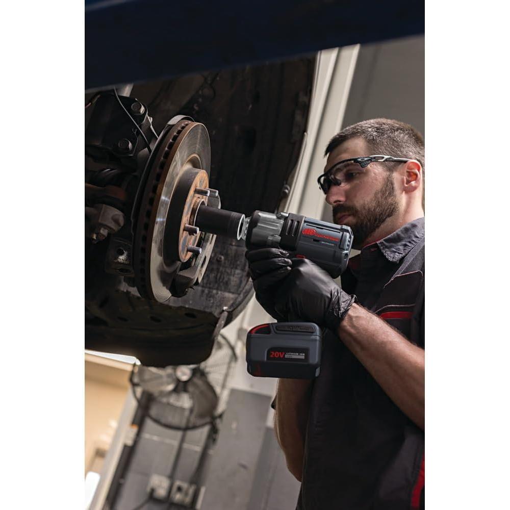 Ingersoll Rand W7152-K22 20V High Torque 1/2 Inch Drive Cordless Impact Wrench, 2 Battery Kit