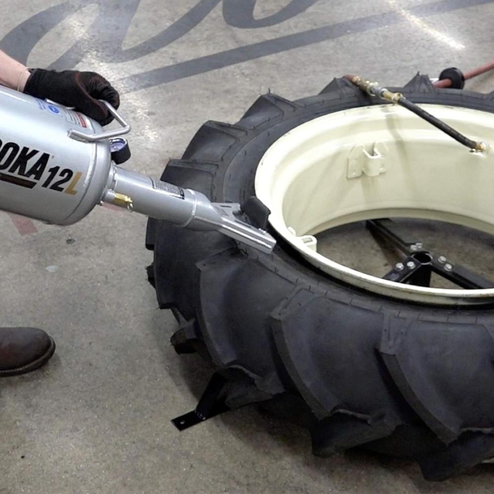 Gaither Tool Co., Inc. GBB12L Trigger-Style 12-Liter Handheld Bead Bazooka