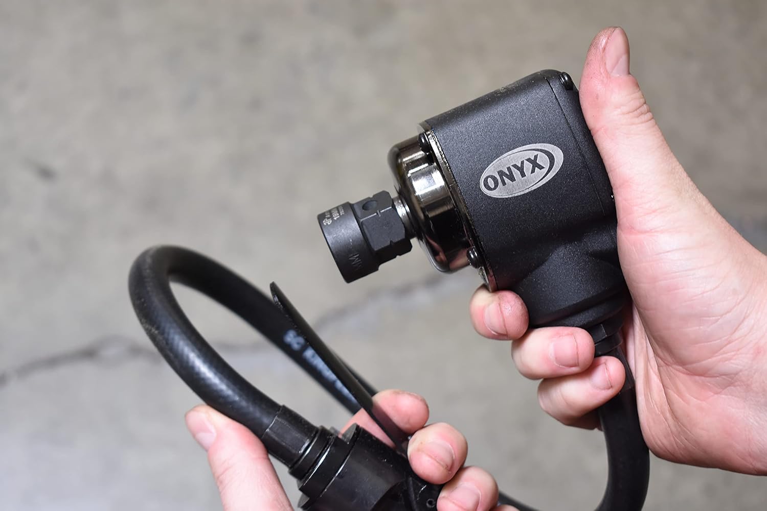 Astro Pneumatic 1831 ONYX Clé à chocs à paume 3/8", 445 pi/lb