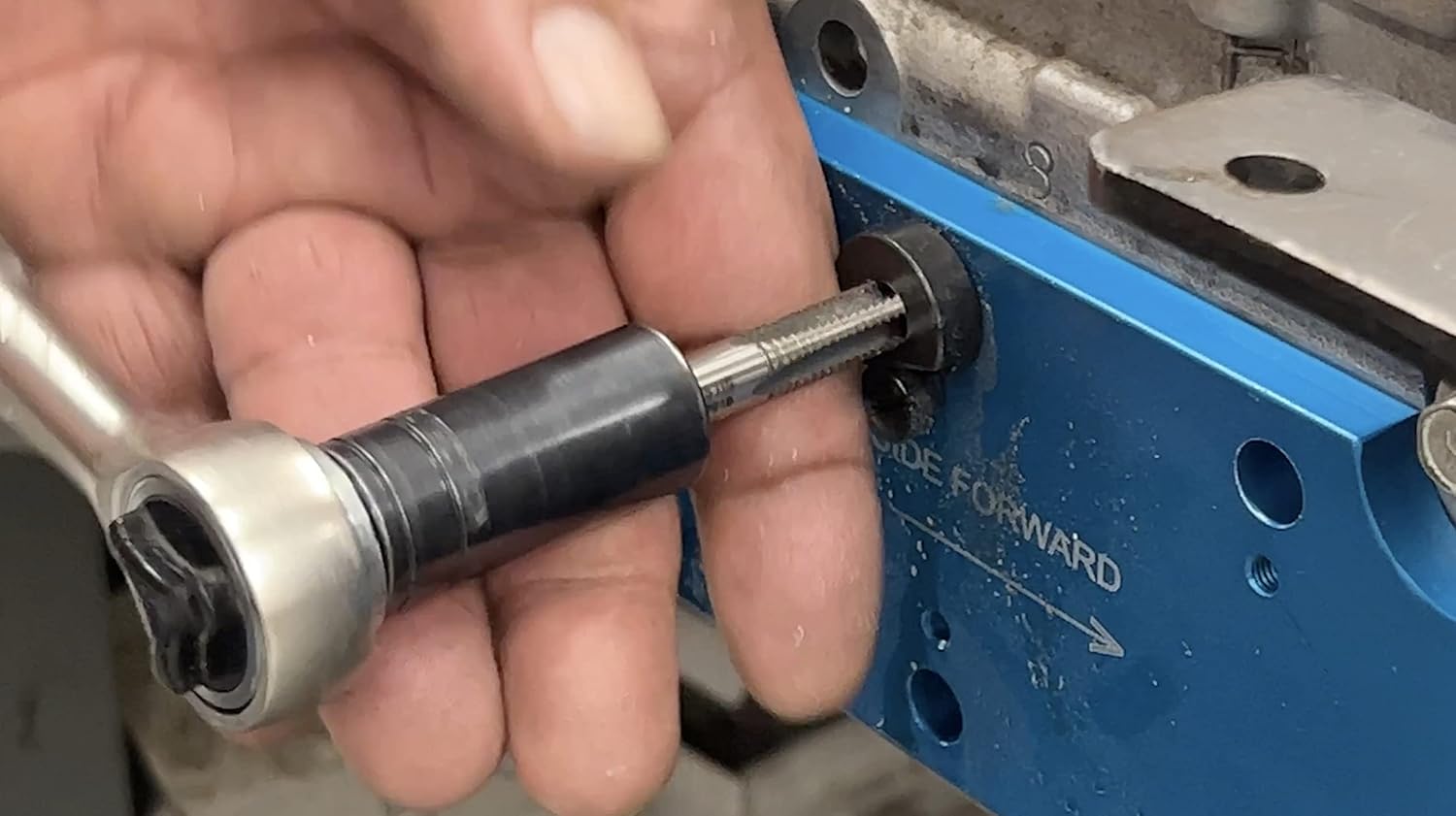 Lisle 72610 GABARIT DE PERÇAGE DU COLLECTEUR POUR FORD 3,5L ECOBOOST