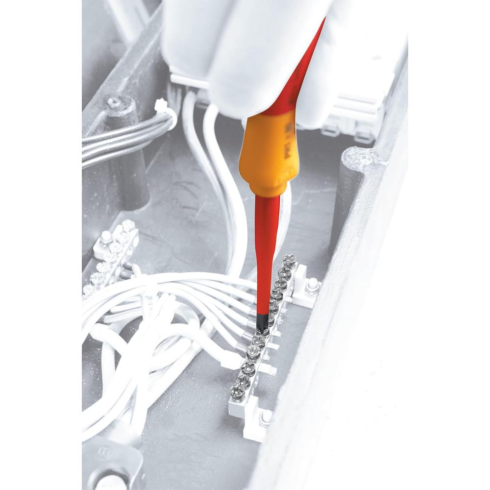 Wiha Tools 32590 6 Piece Insulated Soft Finish Torx Screwdriver Set