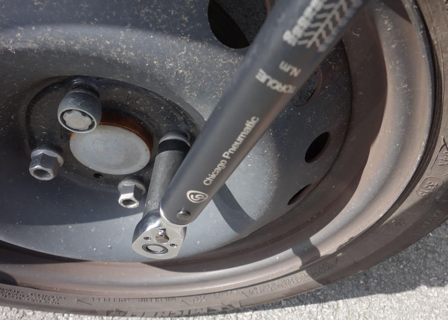 Chicago Pneumatic 8917 CP1/2" Torque Wrench - 30-250 Ft-Lbs