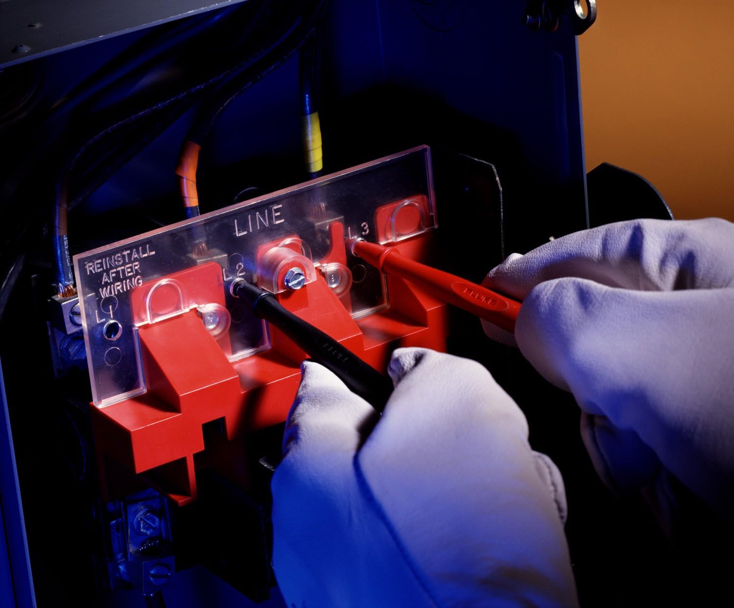 Fluke 650887 TEST PROBES  SLIM-REACH  FLAT BLADE - MODEL #TP1