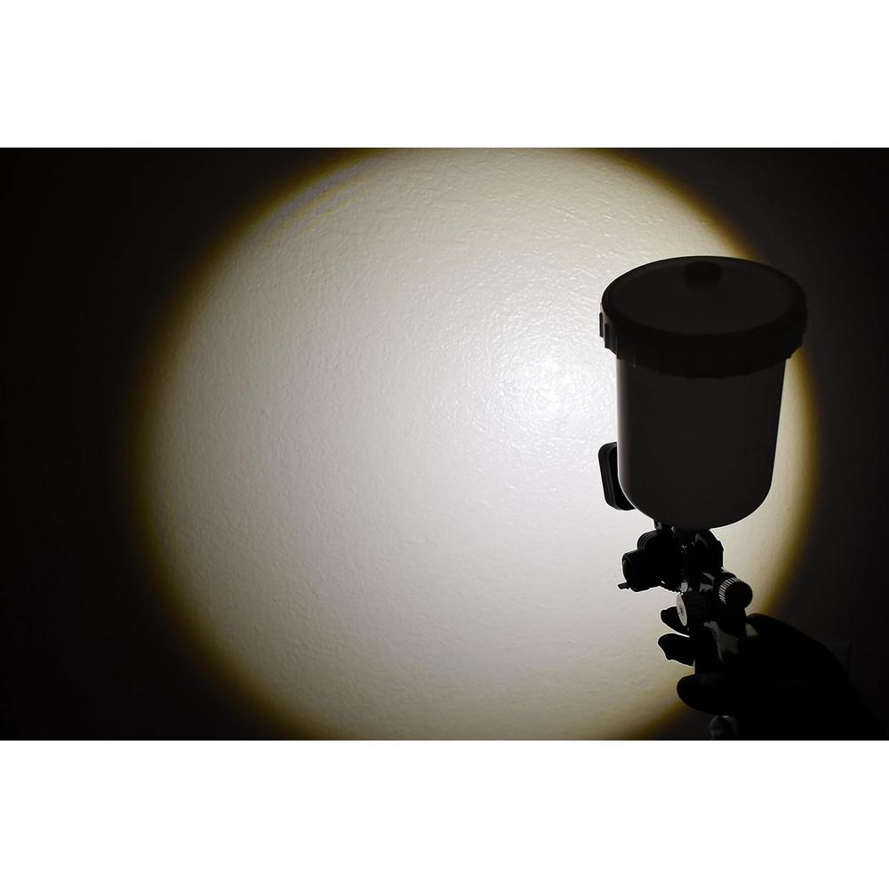 Astro Pneumatique 51SL 500/250 Lumens Pistolet Pulvérisateur Léger Rechargeable Lumière de Correspondance des Couleurs - Cri 95, 4000K