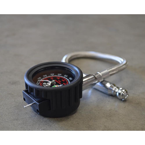 Astro Pneumatic 3086 Jauge de pression et de profondeur de bande de roulement 2 en 1 avec tuyau