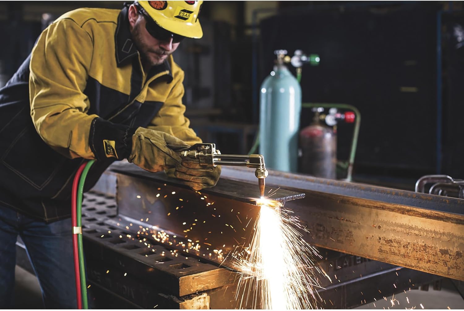 Victor 0384-2580 G250 510 Std Medalist Classic Outfit