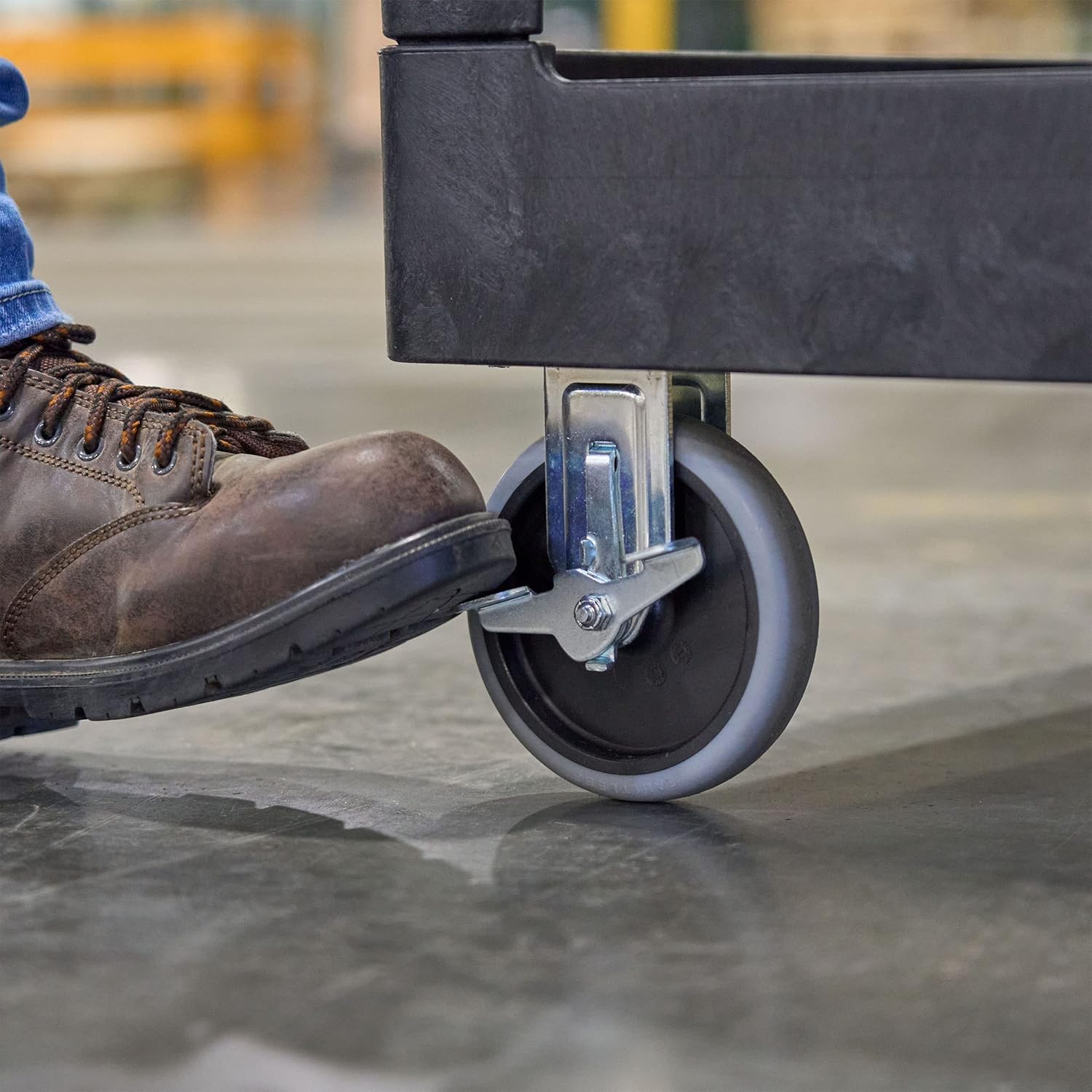 Rubbermaid Commercial Products RCPFG452088BLA Heavy-Duty Ergo Handle Utility Cart, Lipped Shelf, Medium, 500 lb Capacity - Black