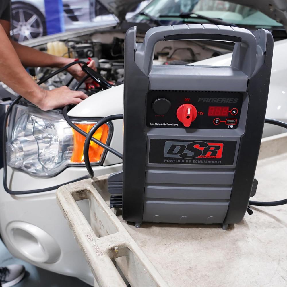 Schumacher DSR114 DSR Pro Series 12V DOE Jump Starter