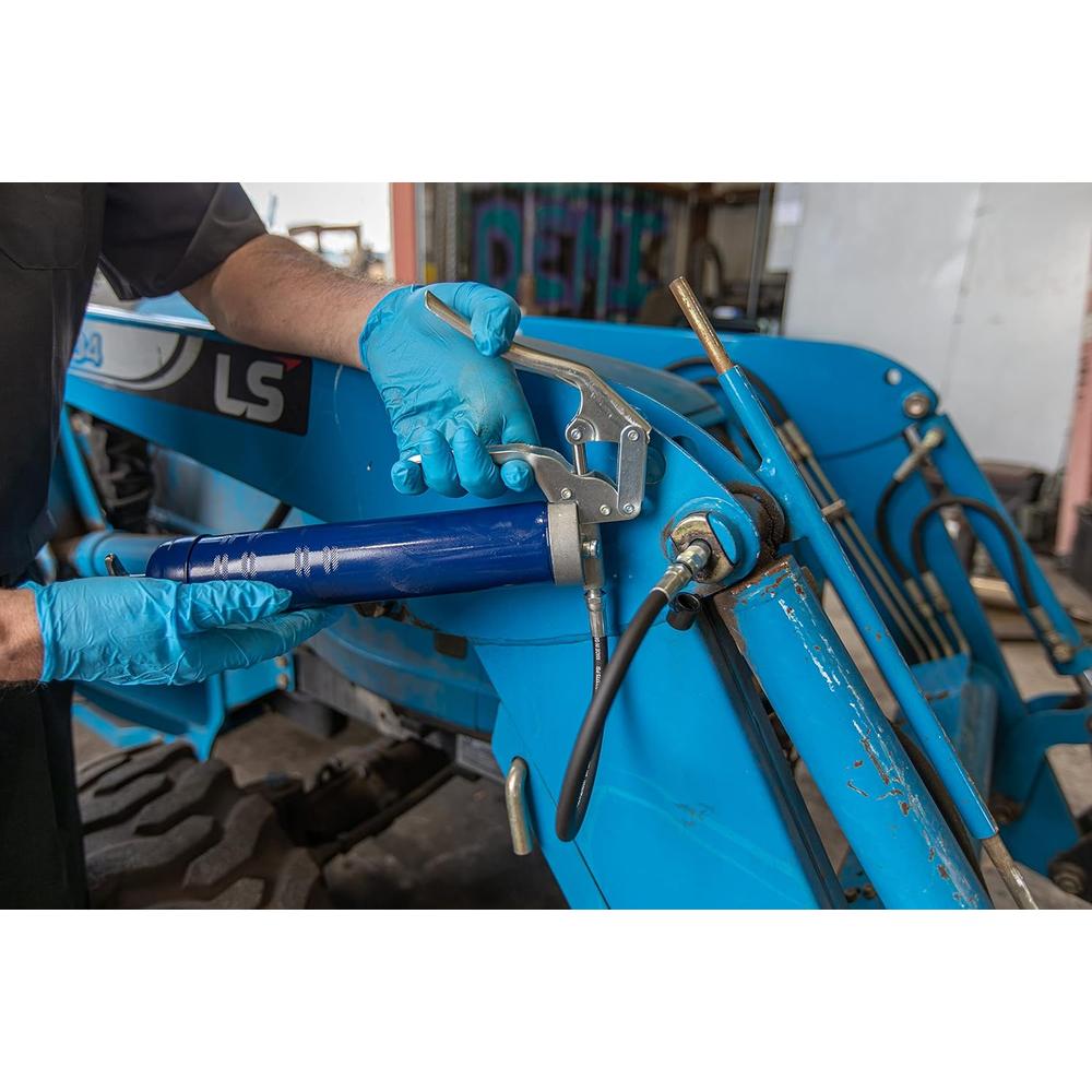 Lincoln Lubrication 1133 2-Way Loading Lever-Action Grease Gun with 18" Whip