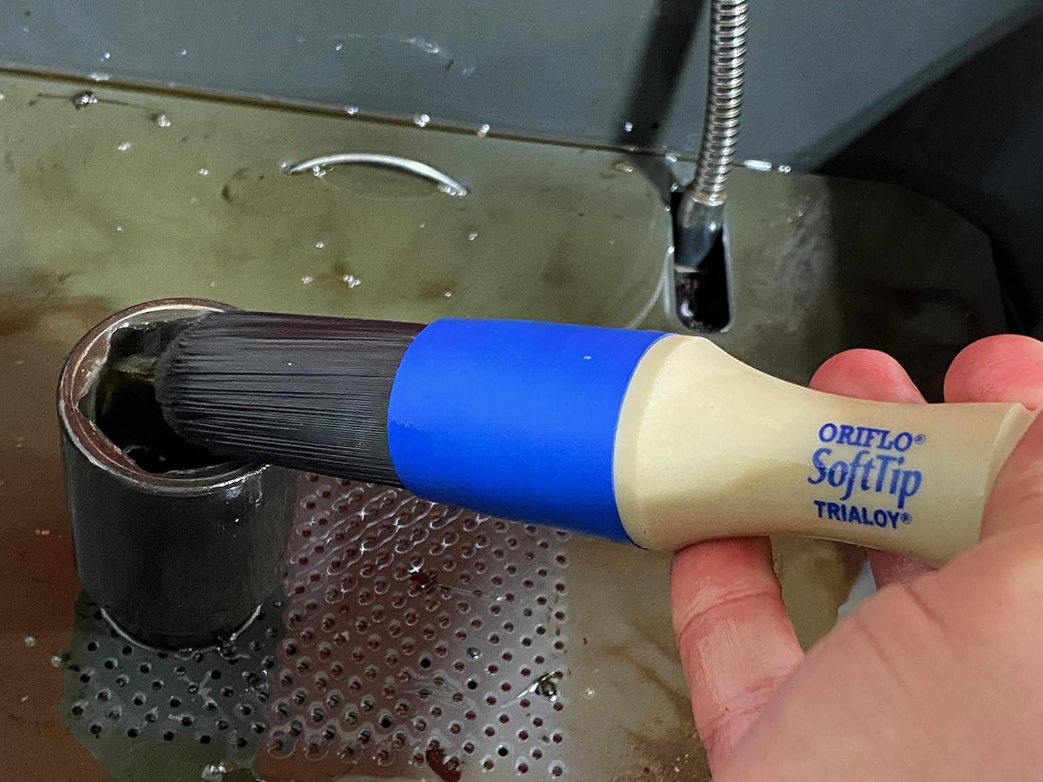 Lisle 89540 ORIFLO BROSSE SOUPLE FLOW-THRU