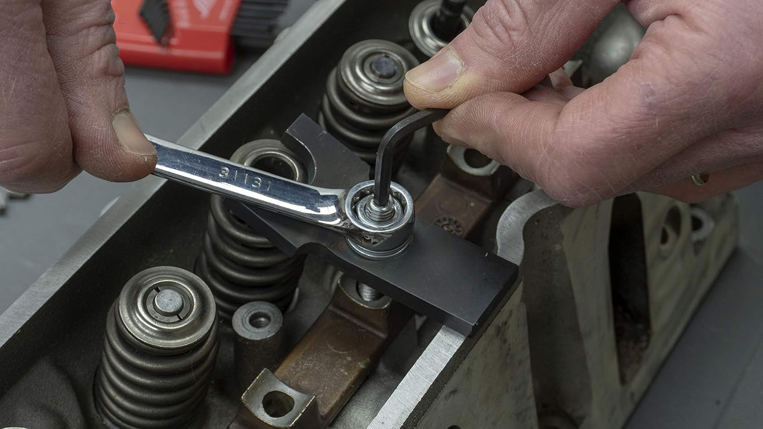 Lisle 16560 GM LS VALVE SPRING COMPRESSOR