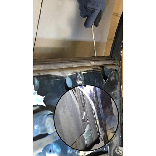 Lisle 83060 23" LONG GLASS CHANNEL CLEANING TOOL WITH HOOKED TIP