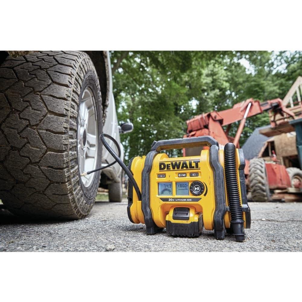 DeWalt DCC020IB 20V MAX* Corded/Cordless Air Inflator