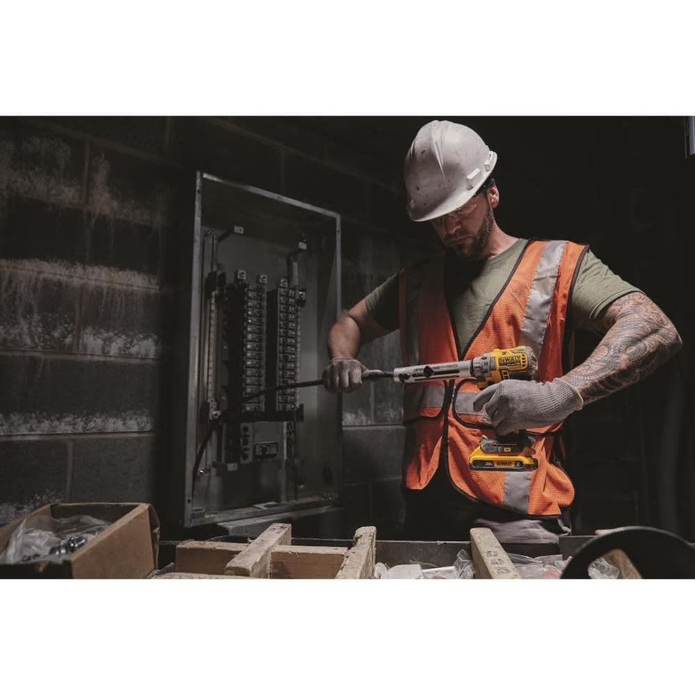 Dewalt DCB203 20V MAX LI-ION COMPACT BATTERY PACK (2.0 AH)