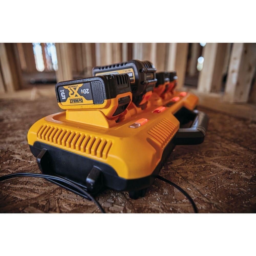 Dewalt DCB205 Lithium-Ion Battery