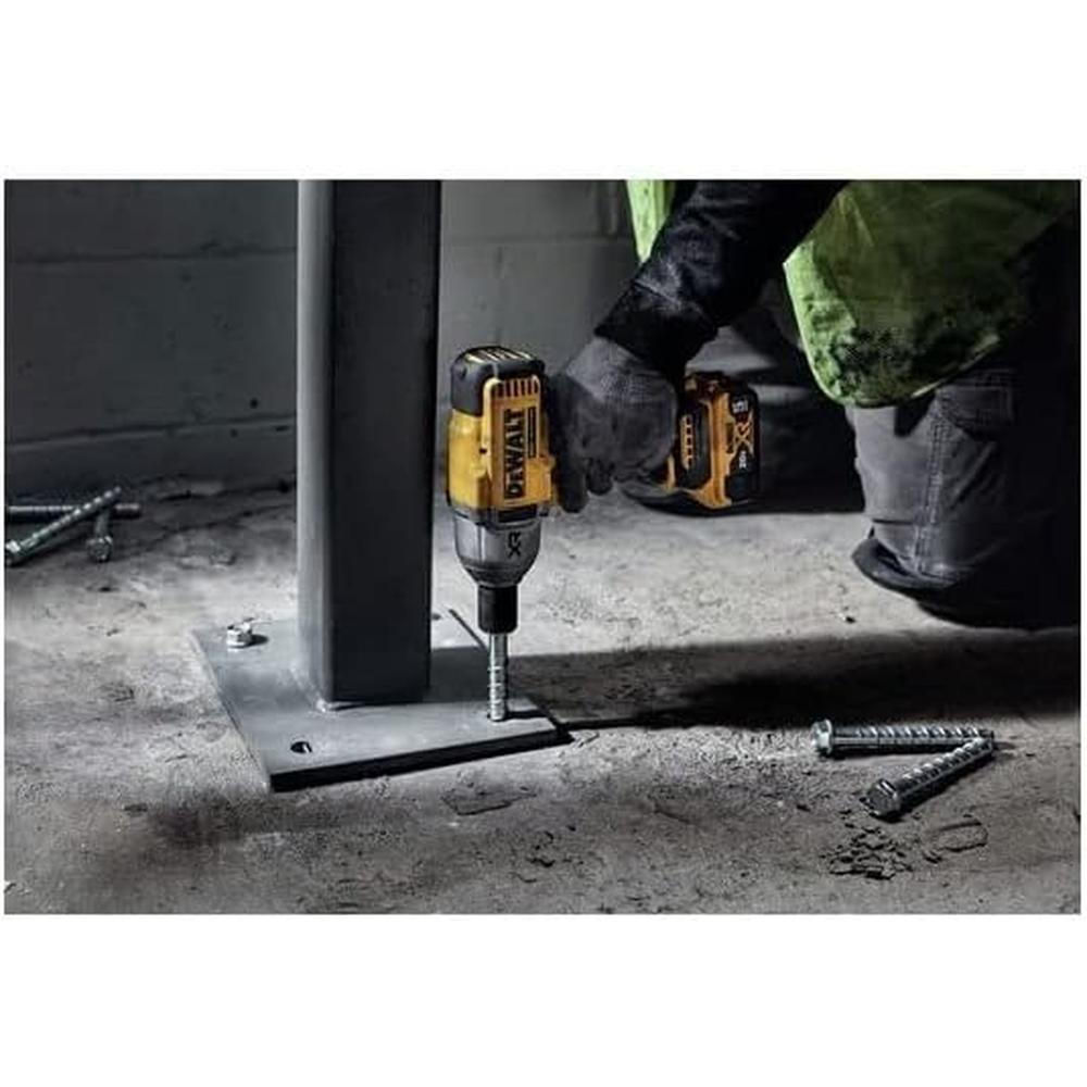 Dewalt DCF900P1 20V MAX 1/2 HIGH TORQUE IMPACT WRENCH WITH HOG RING ANVIL