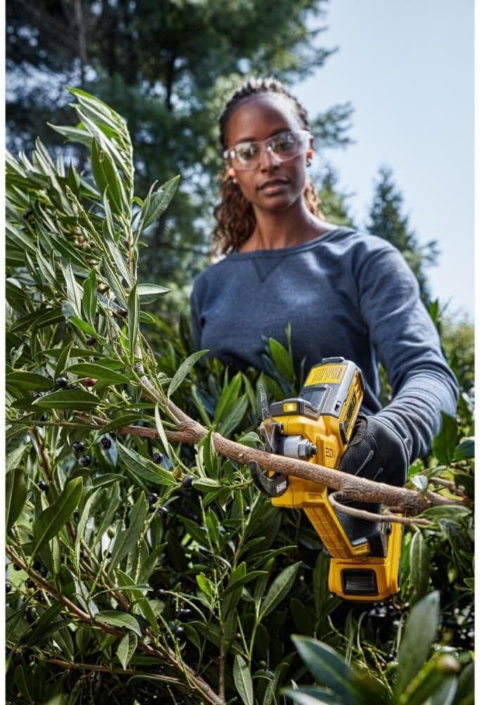 Dewalt DCPR320B 20V Max 1-1/2" Cut Capacity Cordless Pruner (Bare Tool)