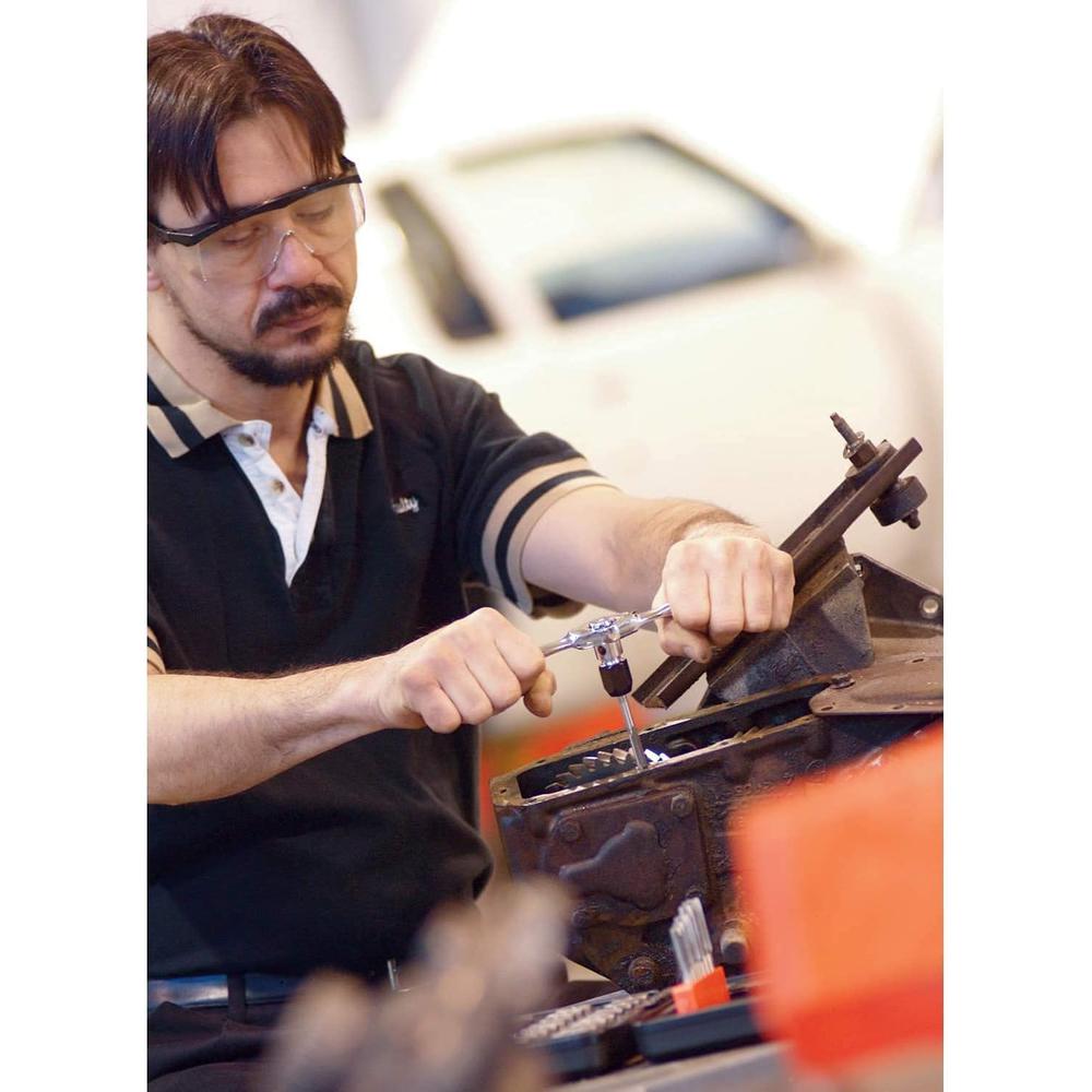 GEARWRENCH 40 Pc. Ratcheting Tap & Die Set, Metric - 3886