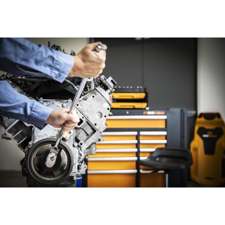 Gearwrench 81376 120XP Locking Flex Head Ratchet in use on an engine block
