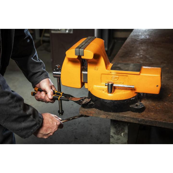 Gearwrench GWBVA8 8" Mechanic's Bench Vise with Anvil - lifestyle application in use