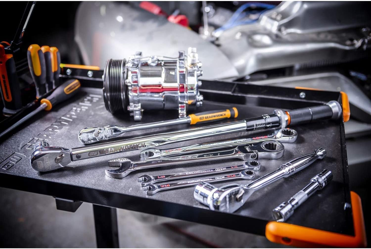 GearWrench 83166 Adjustable Height Mobile Work Table