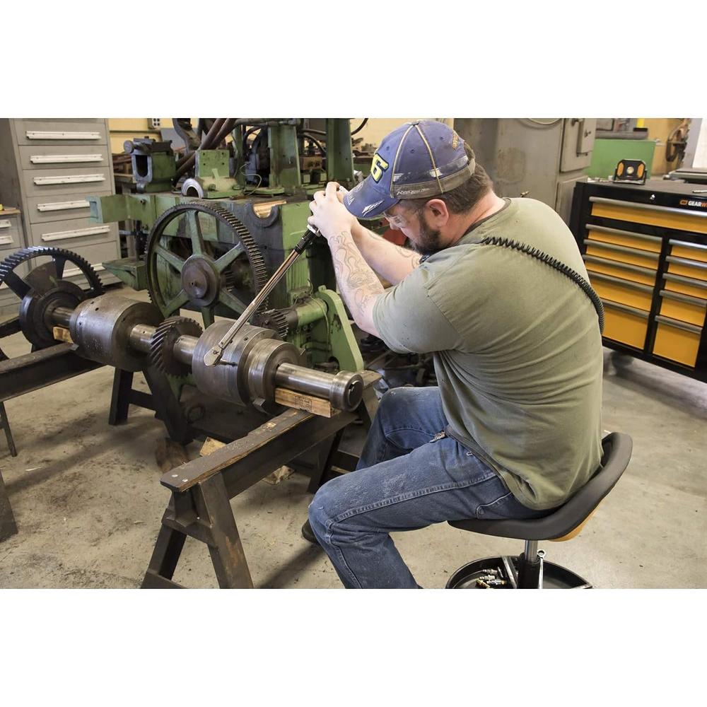 GearWrench 85181 1/2" Drive 120XP Micrometer Torque Wrench, 30-250 ft/lbs.