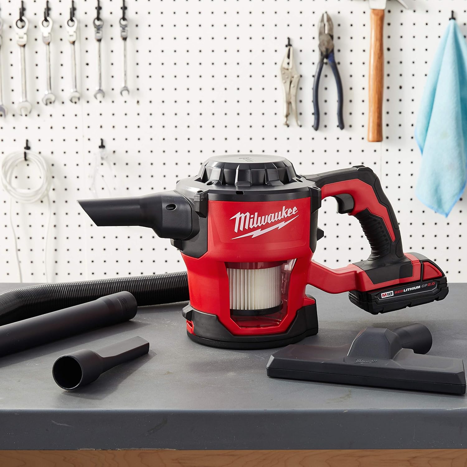Milwaukee Tool 0882-20 M18 Lithium Ion Cordless Compact 40 CFM Hand Held Vacuum w/ Hose Attachments and Accessories (Batteries Not Included, Power Tool Only)