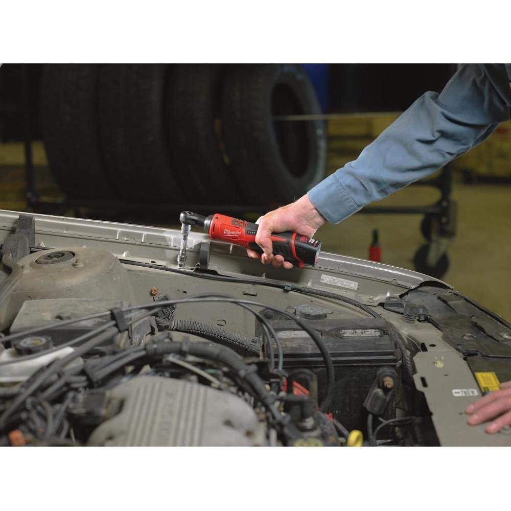 Milwaukee Tool 2457-21 M12™ Cordless 3/8" Lithium-Ion Ratchet Kit