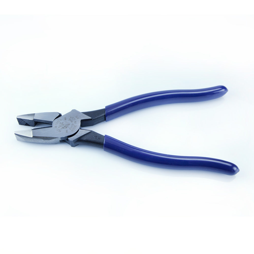 Klein Tools D213-9NE Lineman's Pliers top view with dark blue plastic-dipped handles