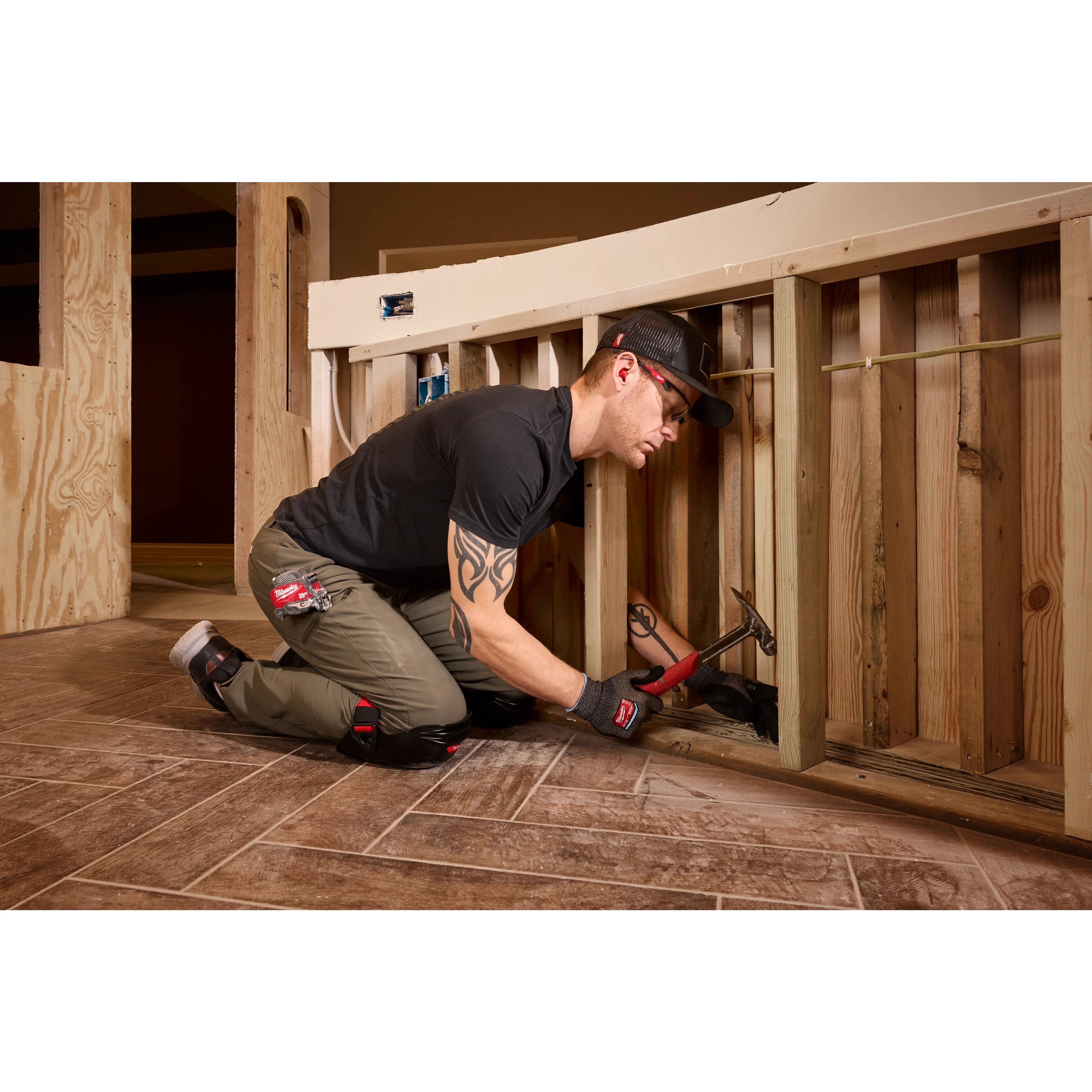 Milwaukee Tool 48-73-1063 Snapback Bump Cap interior foam liner detail