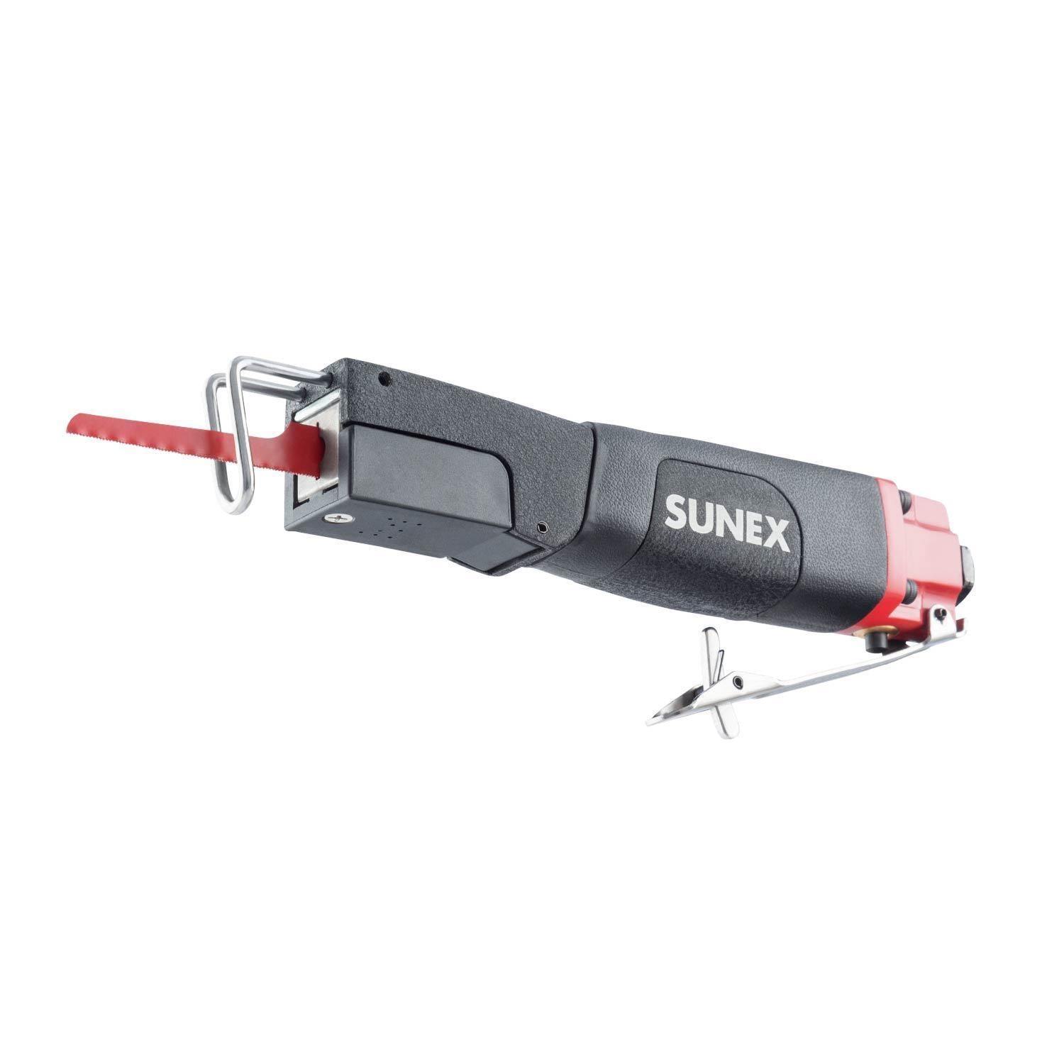 Sunex Tools SXSW1001 1/4" Air Body Saw - angled front view with saw blade and accessories