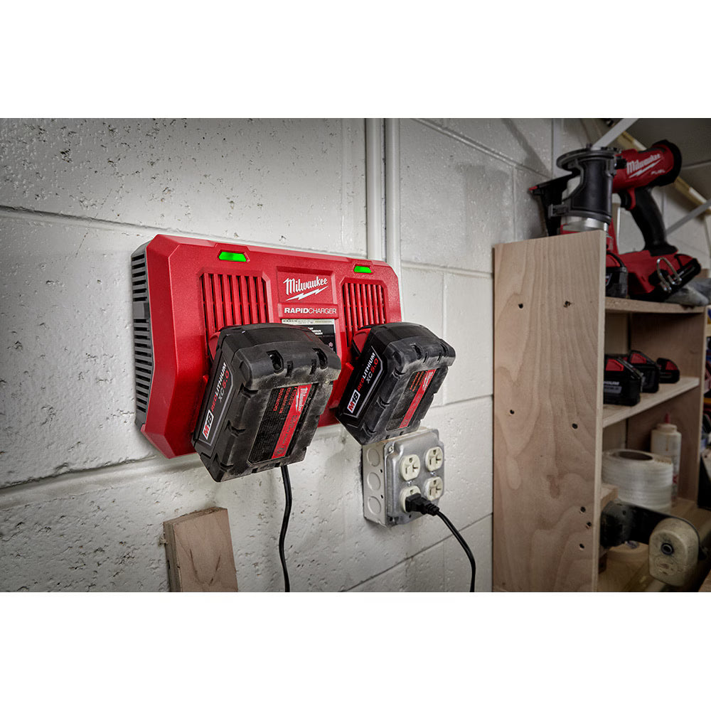 Milwaukee Tool 48-59-1888 M18 18V Li-Ion 8.0 Ah REDLITHIUM FORGE Starter Kit with Dual Bay Rapid Charger (2-Pack)