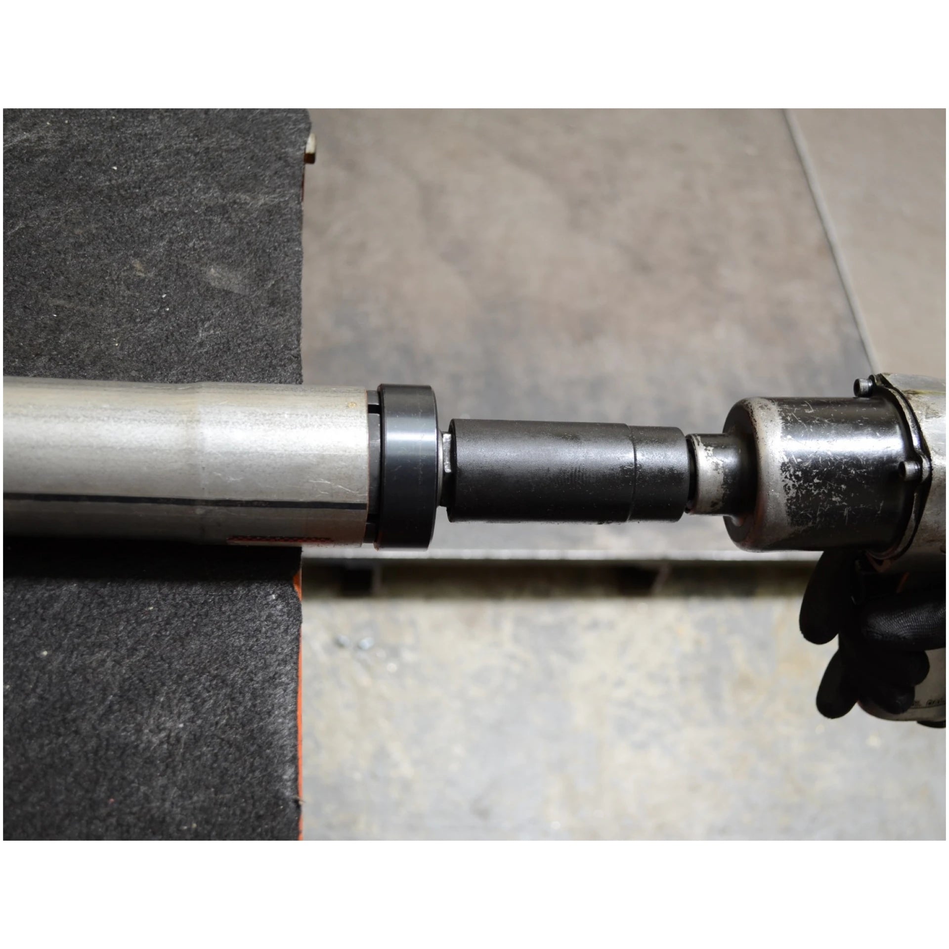 Astro Pneumatic 78835 Exhaust Pipe Stretcher Kit