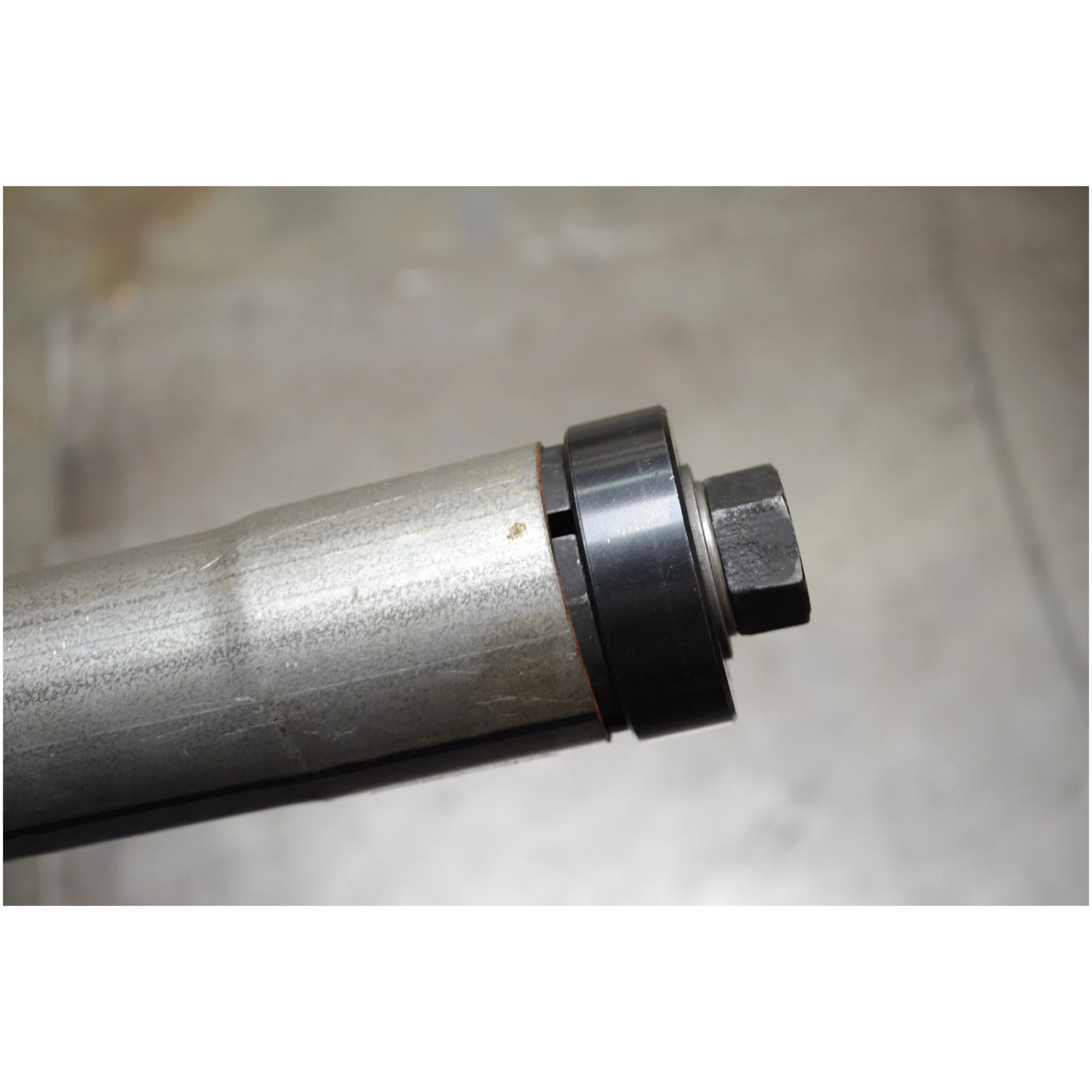 Astro Pneumatic exhaust pipe stretcher expander inserted into end of exhaust pipe