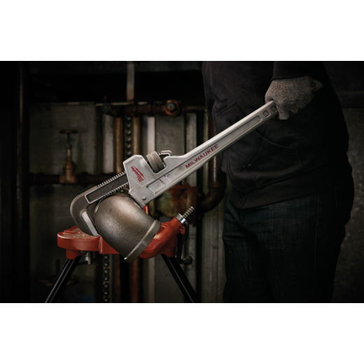 Milwaukee 48-22-7224 24” Aluminum Pipe Wrench - MPR Tools & Equipment